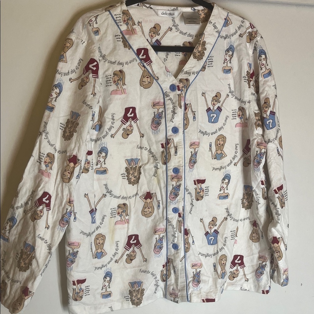Delicates Graphic flannel pajama button down top size large